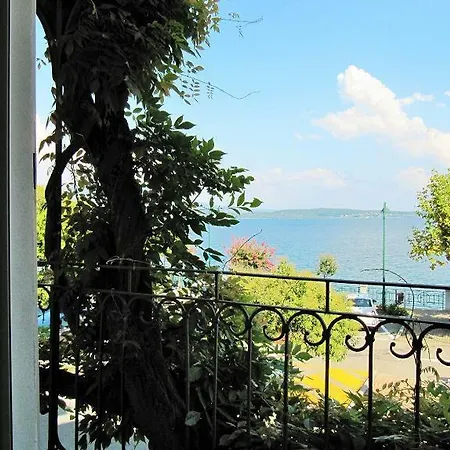 Apartamento La Dimora Del Glicine - Venere Apts Belgirate