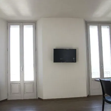 La Dimora Del Glicine - Venere Apts *