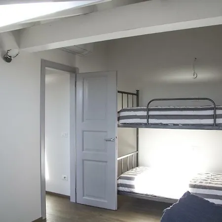 Apartamento La Dimora Del Glicine - Venere Apts *